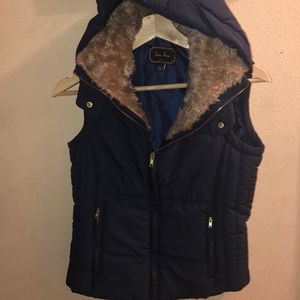 Kid vest with the fur 💕